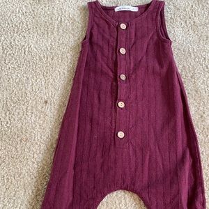 Little Cottonwood Romper Size 2